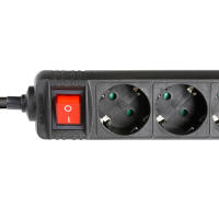 Adam Hall 8747 S6 6-gniazdkowa listwa zasilająca z przełącznikiem