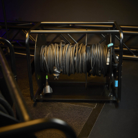 ADAM HALL 4 STAR CD 450 Przemysłowy bęben kablowy | rozmiar M