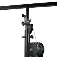 ADAM HALL SWU 400 T Statyw korbowy z trawersem, czarny