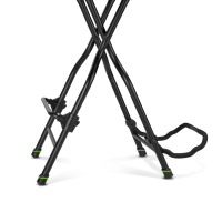 Gravity FG SEAT 1 Stołek dla muzyka ze zintegrowanym stojakiem na gitarę