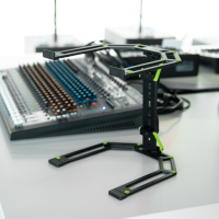 Gravity LTS 01 B SET 1 Regulowany stojak do laptopów i kontrolerów z neoprenowym pokrowcem