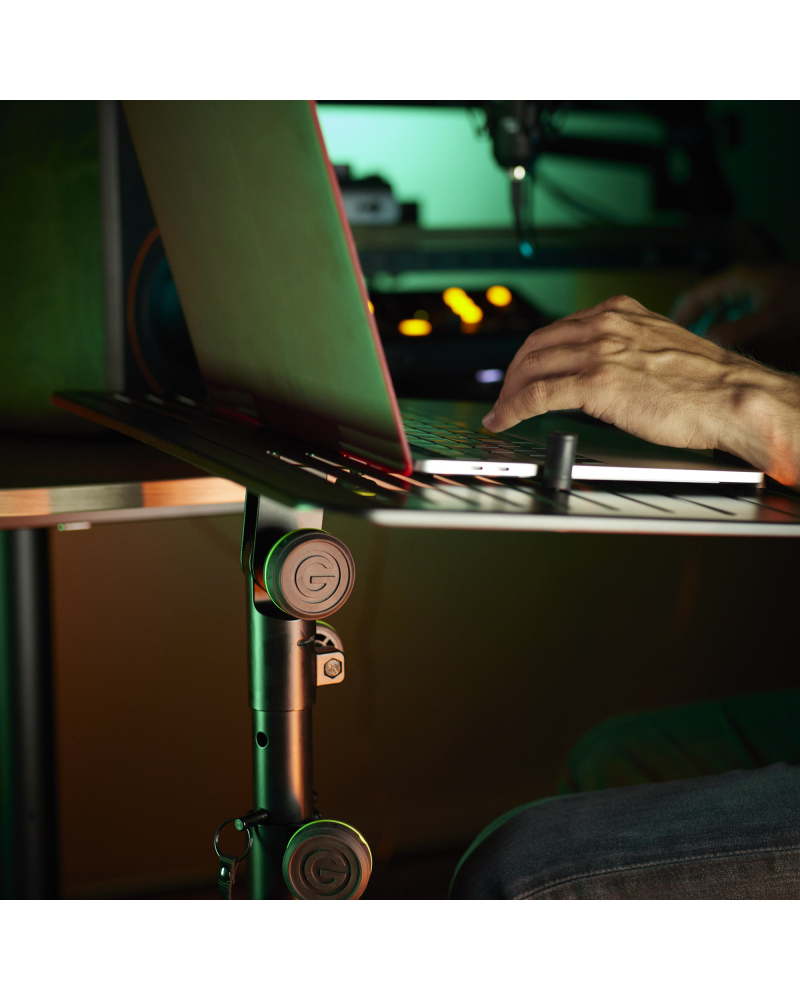 Gravity LTS T 02 B Uniwersalny statyw pod laptopa z regulowanymi kołkami mocującymi i stalową podstawą, czarny