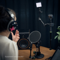 Gravity MS 0200 SET1 Tyczka mikrofonowa do montażu na stole z zaciskiem stołowym i wysięgnikiem