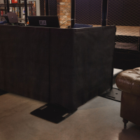 Gravity PAD T M Średniej długości poziomy drążek teleskopowy do systemu kurtyn rurowych i zasłonowych