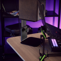 GRAVITY SP 3102 C B Kompaktowy statyw stołowy do monitorów studyjnych