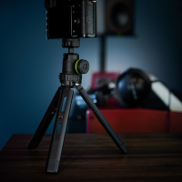 GRAVITY VS TRIPOD 01 B Uniwersalny statyw stołowy