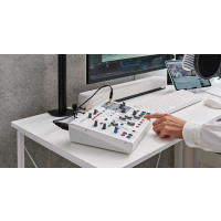 YAMAHA AG08 W mikser z interfejsem audio i efektami live streaming